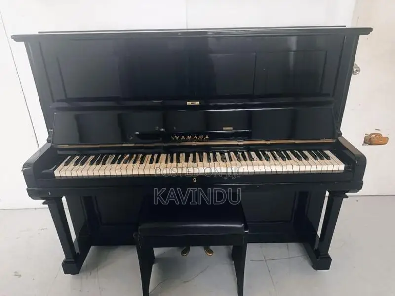 Yamaha Piano