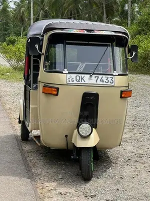 Bajaj RE 2008