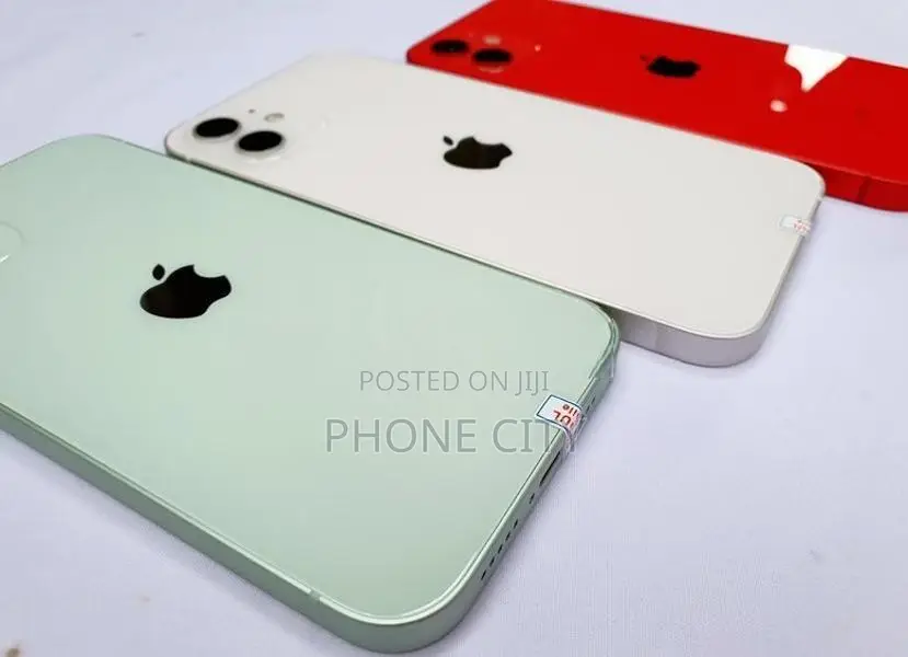 Apple iPhone 12 64GB Green (Used)