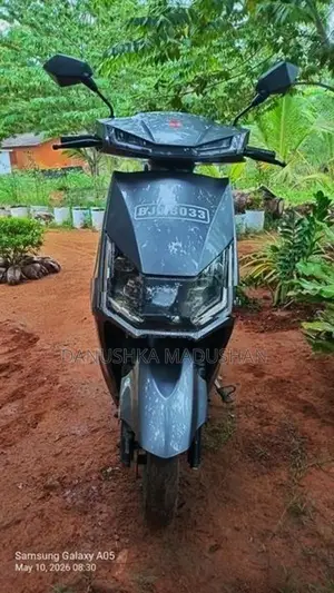 Yadea T5 2025