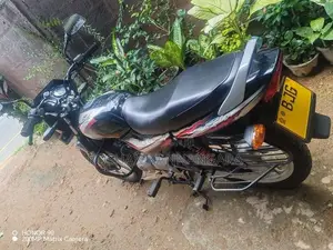 Bajaj CT100 2024