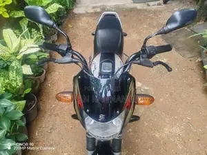 Bajaj CT100 2024