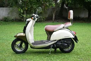 Honda Snoopy 2014