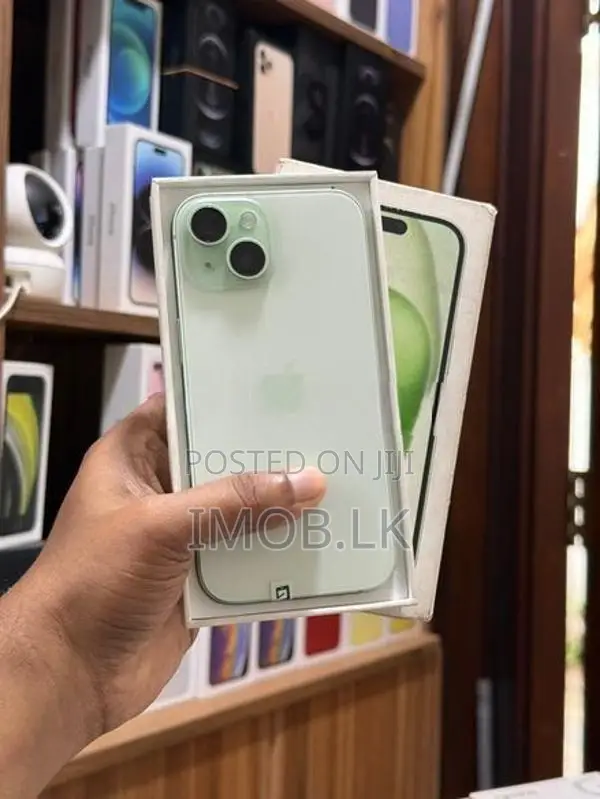 Apple iPhone 15 128GB (Used)