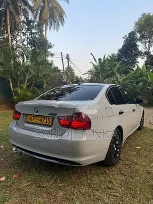 BMW 320d 2011