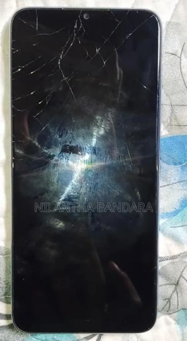 Oppo A18 (Used)