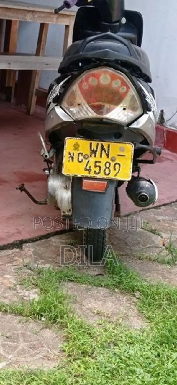 TVS Streak 2012