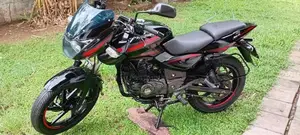 Bajaj Pulsar 180 2017