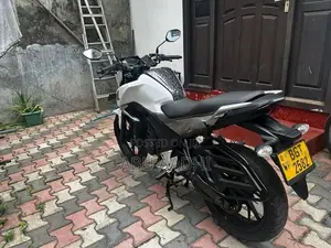Honda CB Hornet 2018