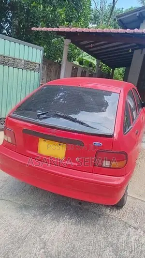 Ford Festiva 1996