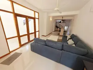 Modern 4 Bedroom House for Sale Near Pelawatte Junction