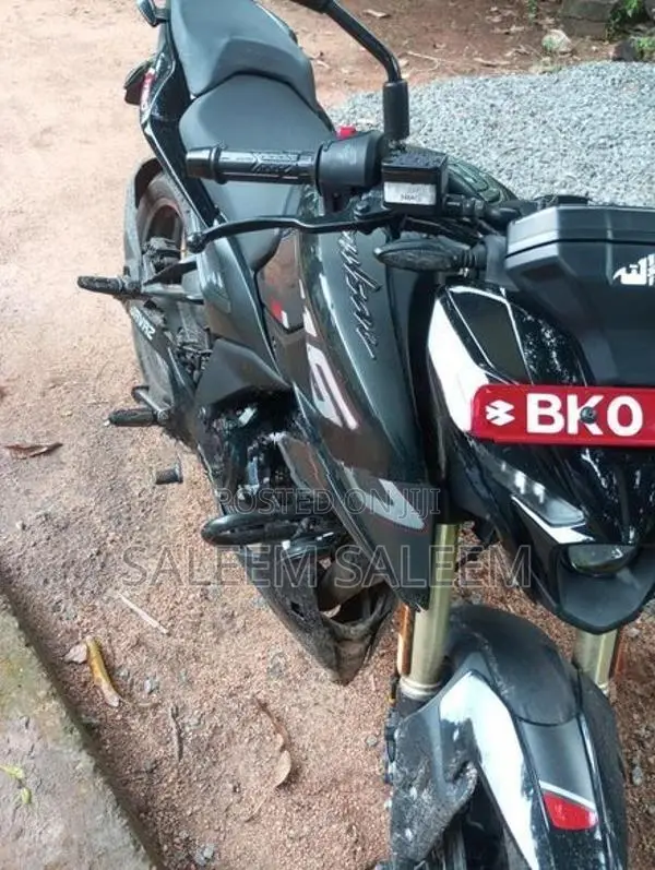 Bajaj Pulsar N160 ES 2026