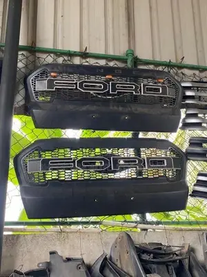 Ford Grill