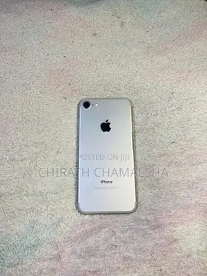 Apple iPhone 7 (Used)