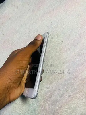 Apple iPhone 7 (Used)