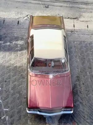 Holden Statesman 1975