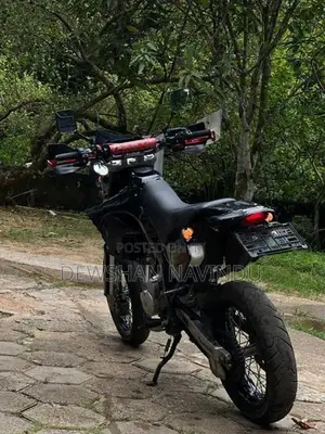 Kawasaki D Tracker 2008