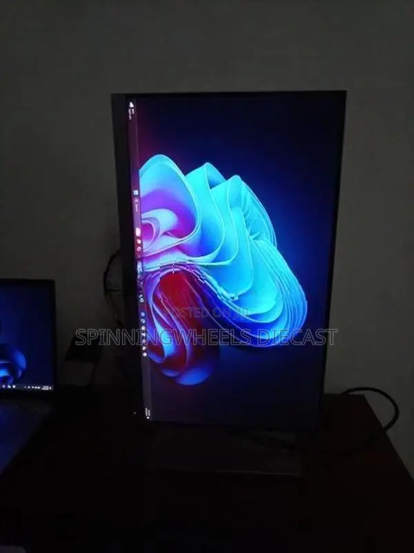 HP Elite Display E223 Monitor