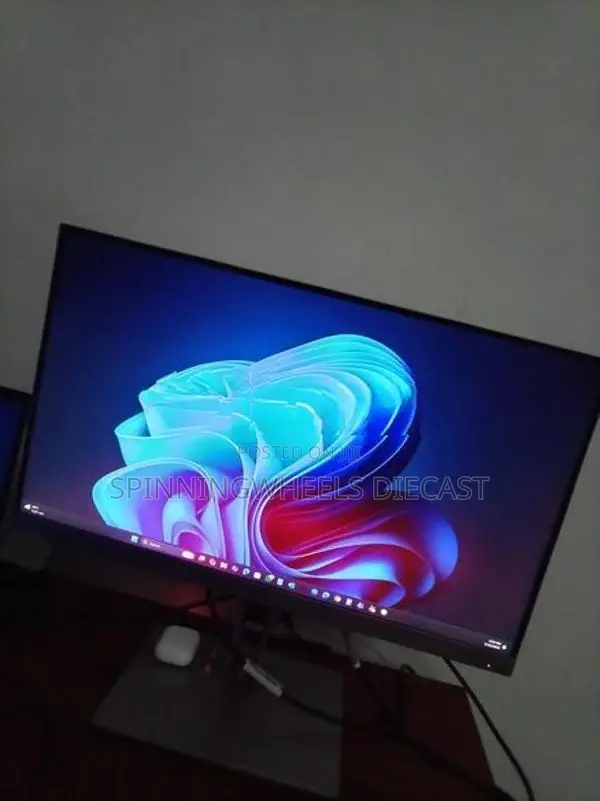 HP Elite Display E223 Monitor