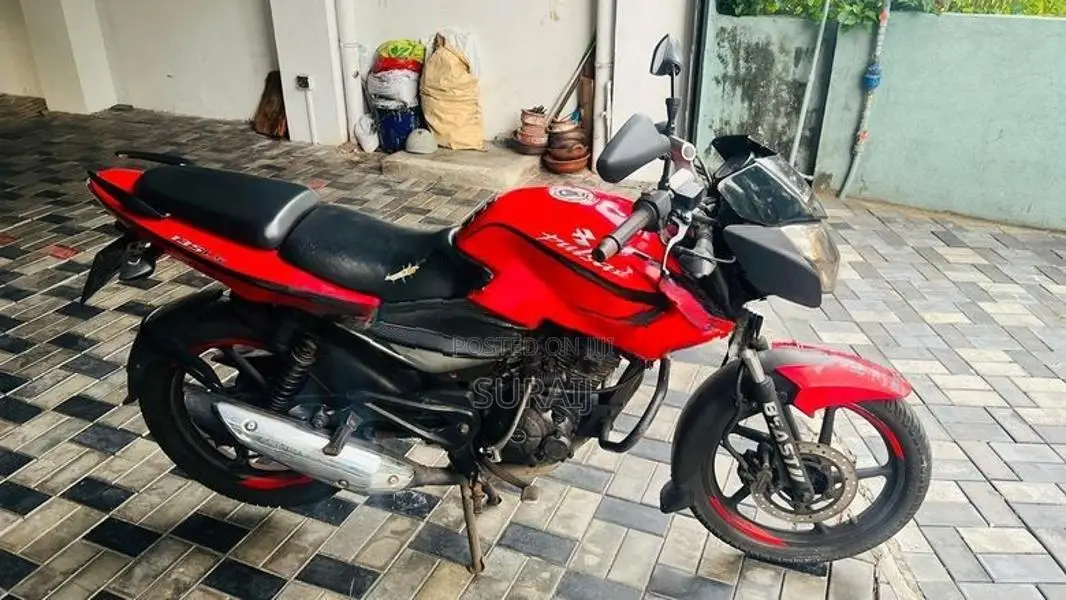 Bajaj Pulsar 135 2011