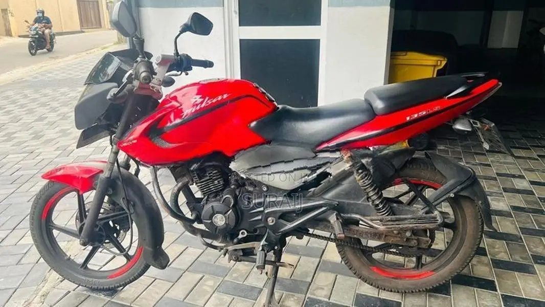 Bajaj Pulsar 135 2011