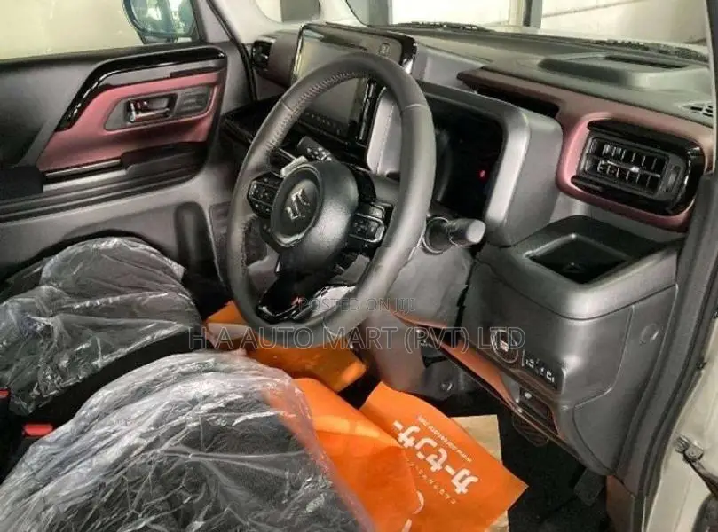 Suzuki Spacia XS Turbo 2025