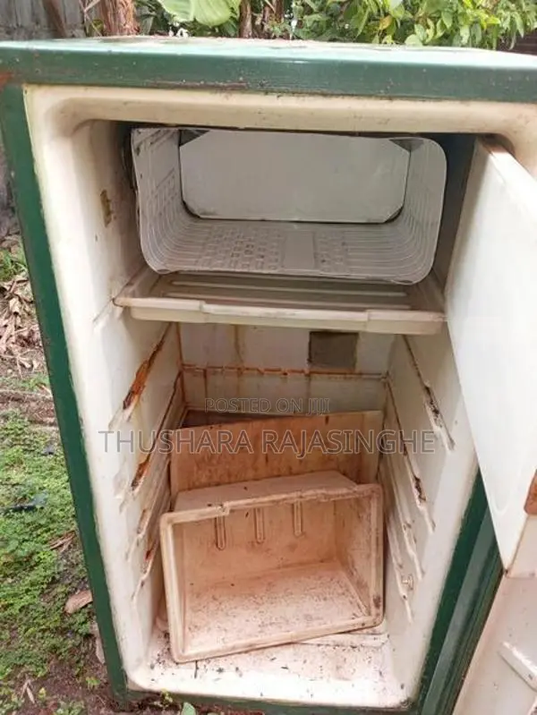 Sisil Refrigerator for Parts