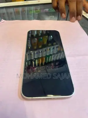 Apple iPhone 13 (Used)