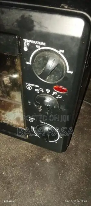 Mitshu Electric Oven