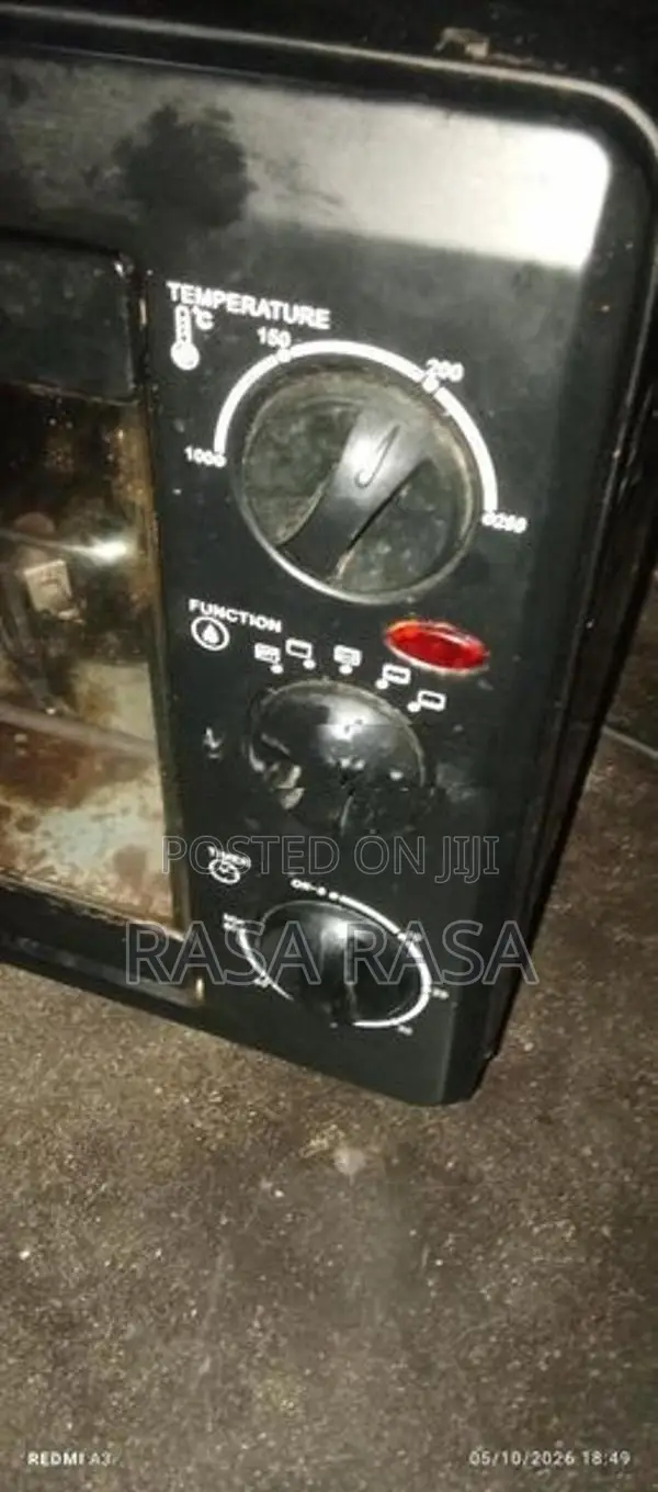 Mitshu Electric Oven