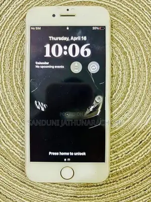 Apple iPhone 8 (Used)