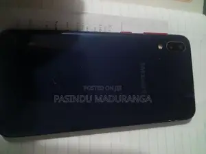 Samsung Galaxy M10 (Used)