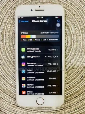 Apple iPhone 8 (Used)