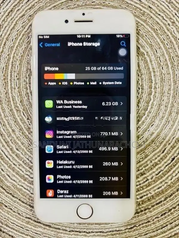 Apple iPhone 8 (Used)