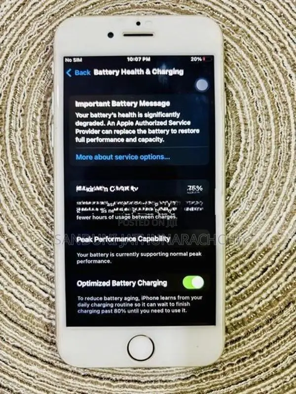 Apple iPhone 8 (Used)