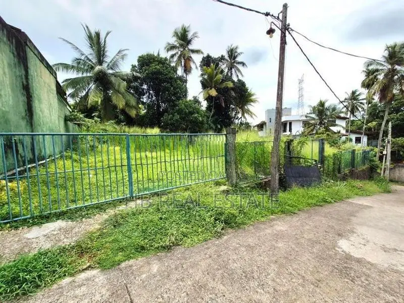 20 Perches Residential Bare Land For Sale in Malabe