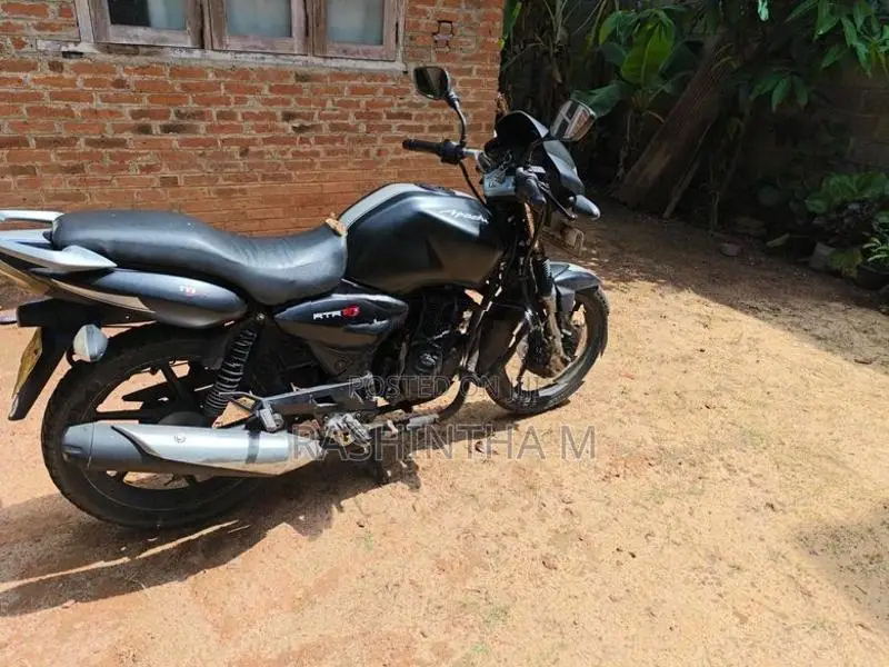 TVS Apache 2007