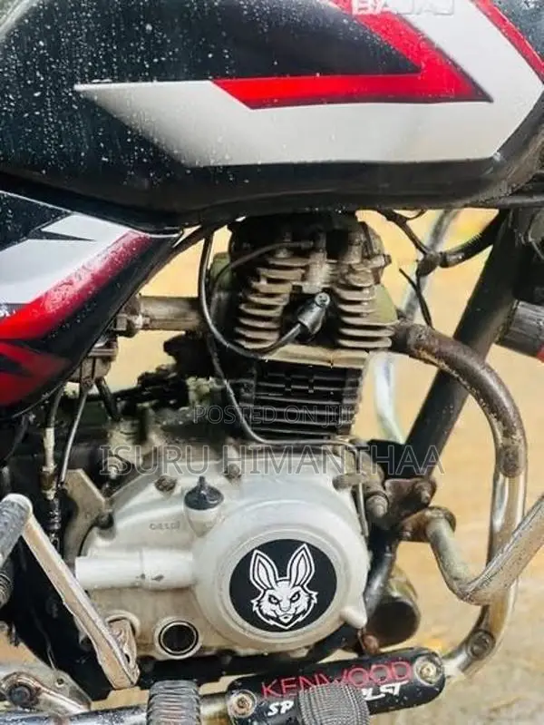 Bajaj CT100 2010