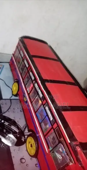 බස් ආකෘති (Hand Made)
