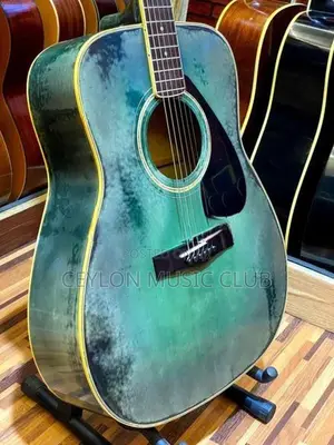 YAMAHA FG445