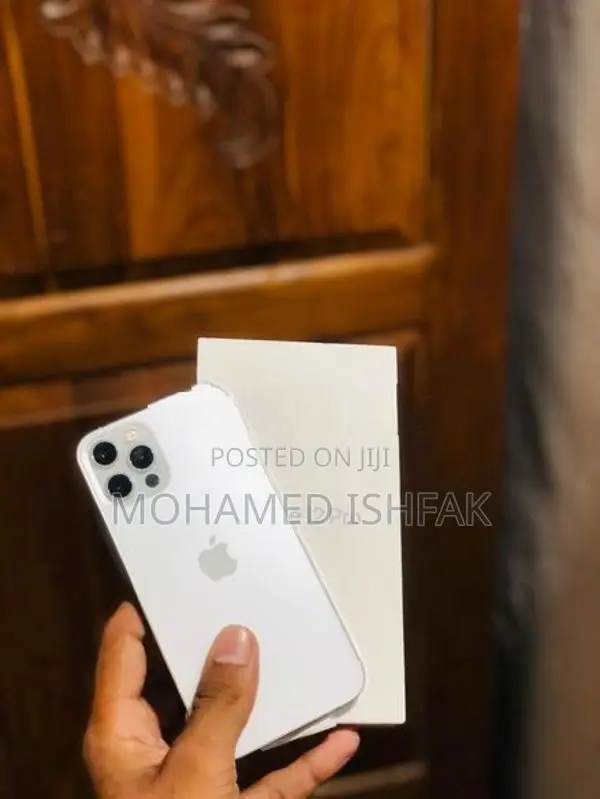 Apple iPhone 12 Pro (Used)