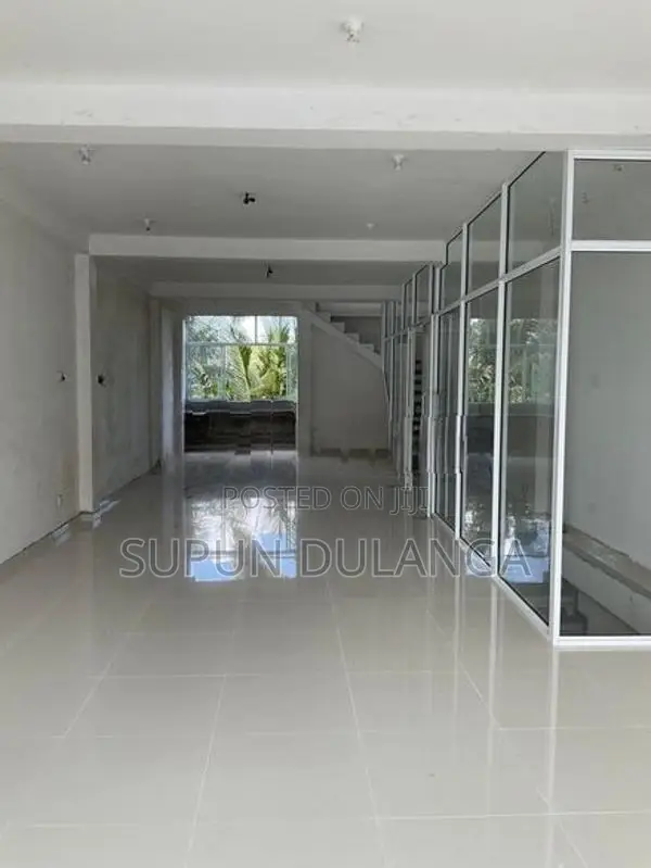 Commercial Building Floors for Rent - Mahaedanda, Karandeniya
