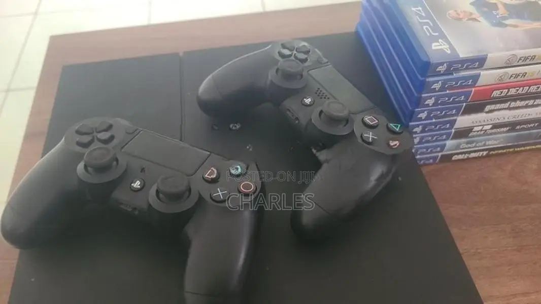 Playstation 4 with Games