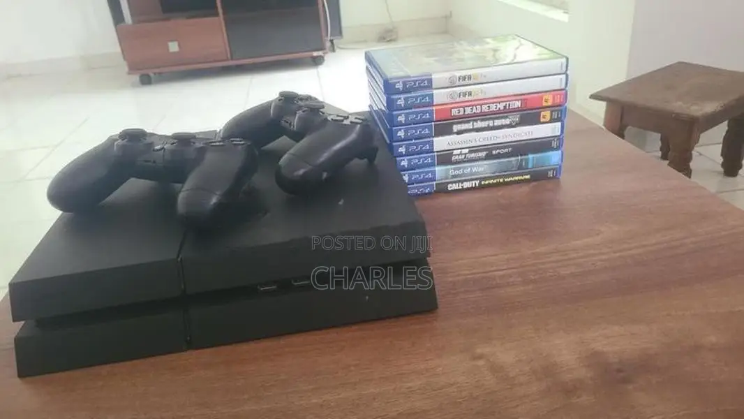 Playstation 4 with Games