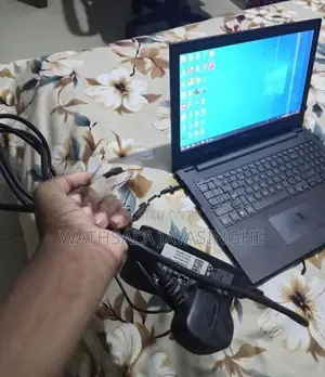 Dell i3-5005U Laptop