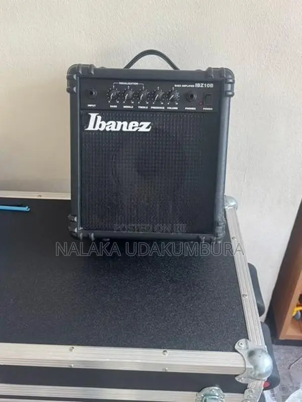 Ibanez Ibz10 B Bass Amplifier