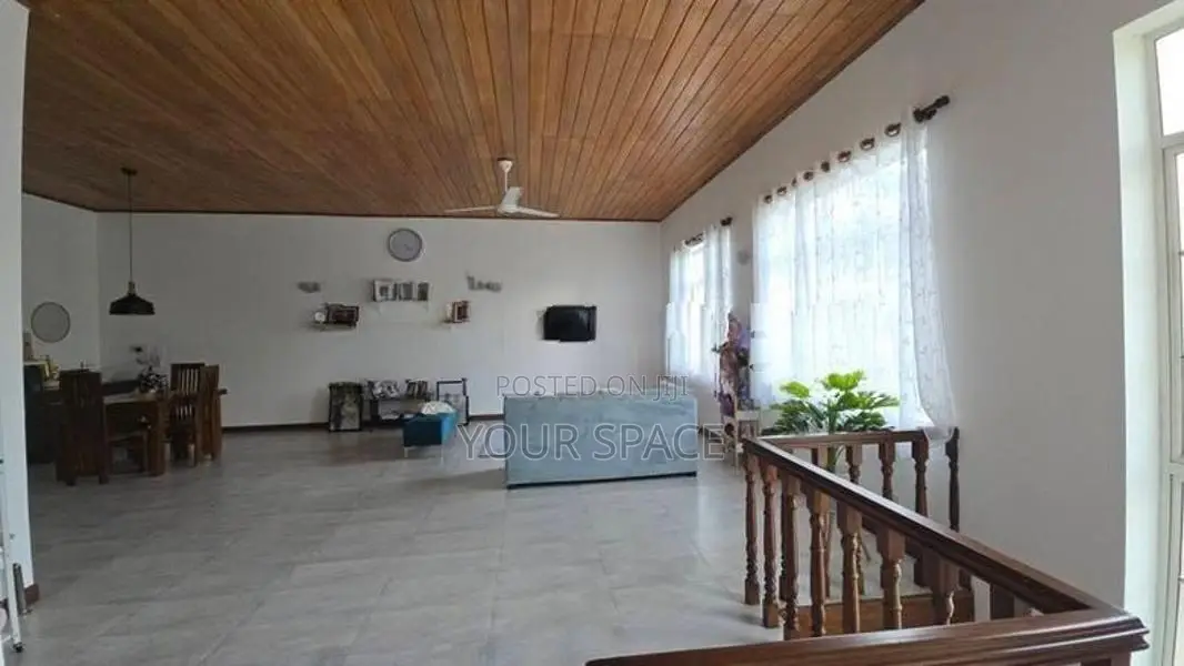 Semi Furnished House for Rent in Dehiwala Quarry Road