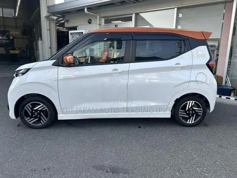 Nissan Dayz Highway St X Hybrid 2024