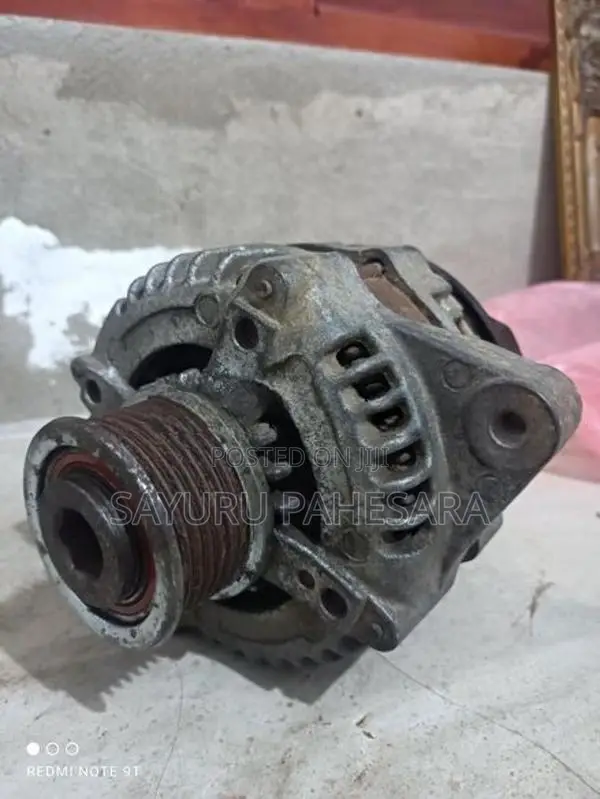 Toyota KDH Alternator