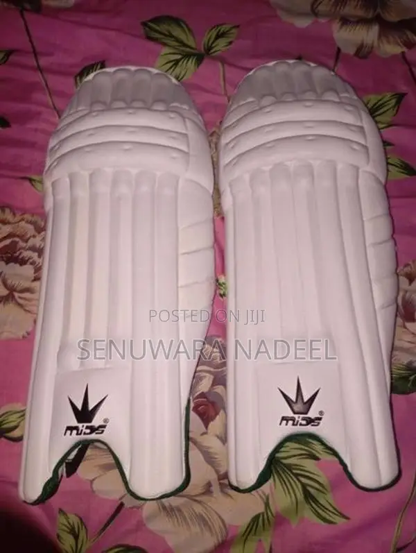 Mids Cricket Bating Pad Rh